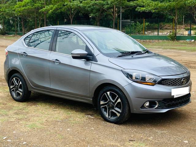 https://images10.gaadi.com/usedcar_image/4546778/original/processed_3cc67bf6670c5a9186e4ac55dee1bb2d.jpg?imwidth=6400