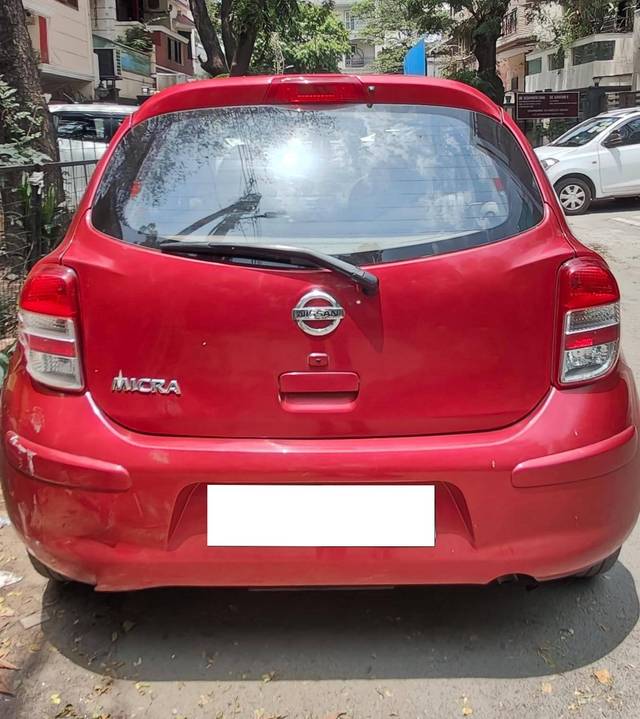 https://images10.gaadi.com/usedcar_image/4546796/original/processed_0ce98b23dbc37f779bdd67009c6b49d1.jpeg?imwidth=6401