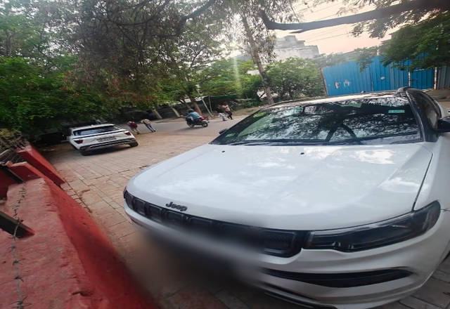 https://images10.gaadi.com/usedcar_image/4546807/original/70f2c862-5547-4c9c-8d5c-5e9e9a300f31.?imwidth=6401