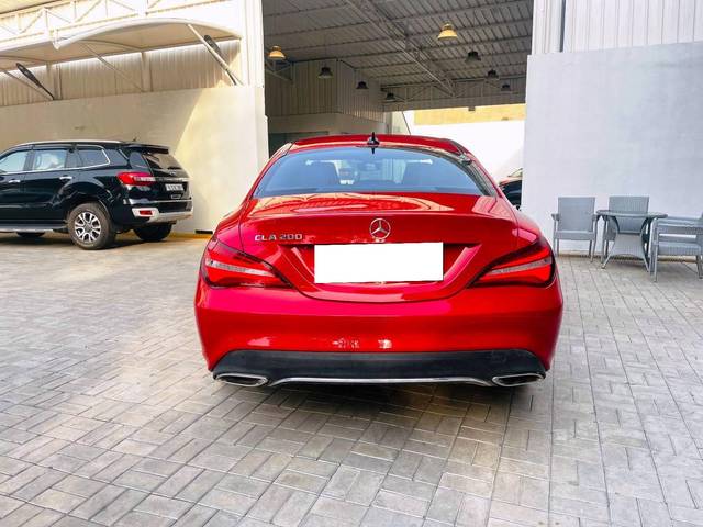 https://images10.gaadi.com/usedcar_image/4546840/original/processed_780432bc1c8140470aa9d29f41fa0002.jpeg?imwidth=6401