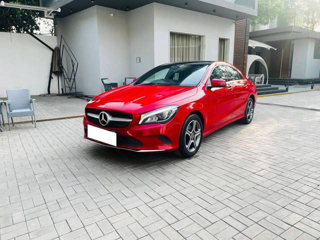 https://images10.gaadi.com/usedcar_image/4546840/original/processed_c915fa03baab5929f263f3e644c5096b.jpeg?imwidth=6402