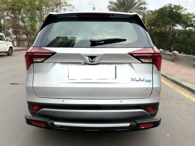 https://images10.gaadi.com/usedcar_image/4546847/original/processed_52d94583d93d99667aab9b57cfde4746.jpg?imwidth=6401