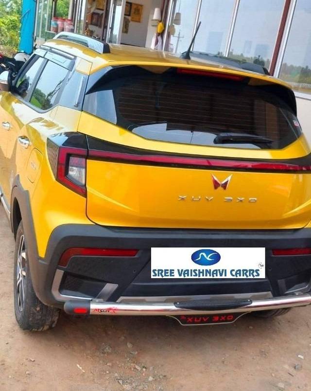 https://images10.gaadi.com/usedcar_image/4546852/original/processed_729ff10af9ac4e42ed2e1dc68a370625.jpg?imwidth=6401
