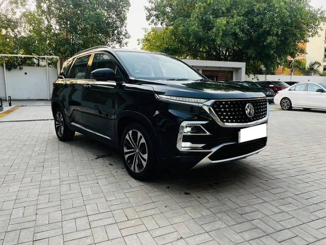 https://images10.gaadi.com/usedcar_image/4546881/original/processed_969a152666109024a86b1d3c9638cf55.jpeg?imwidth=6400