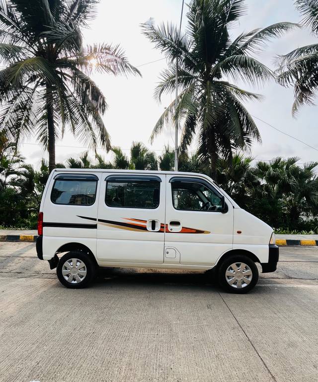 https://images10.gaadi.com/usedcar_image/4546882/original/96760934dec8f81be13034f48b13fc0d.jpeg?imwidth=6401