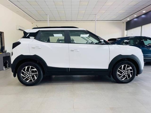 https://images10.gaadi.com/usedcar_image/4546885/original/processed_3ef4d24daacb6ce50d950ff5fa4d0ada.jpg?imwidth=6401
