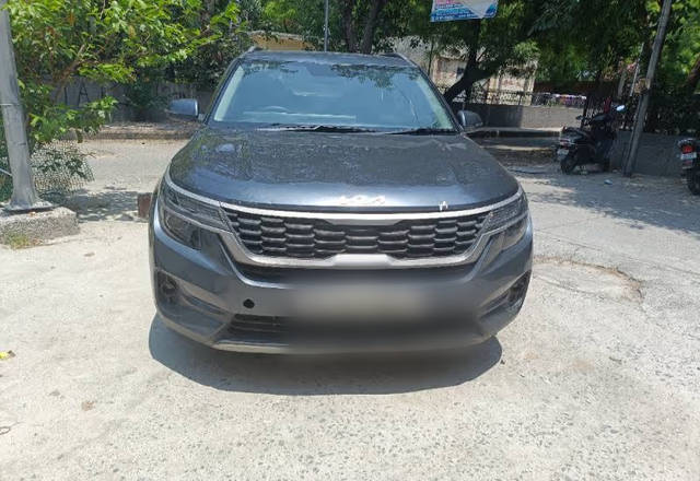 https://images10.gaadi.com/usedcar_image/4546892/original/7b6667ab-7aac-46eb-837f-753301582daa.?imwidth=6400