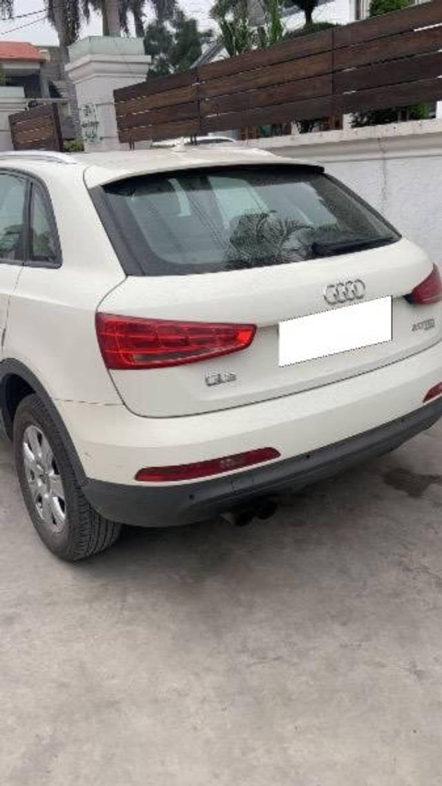 https://images10.gaadi.com/usedcar_image/4546893/original/processed_42f5692b-3611-4bad-8c48-df9950029cec.jpeg?imwidth=6401