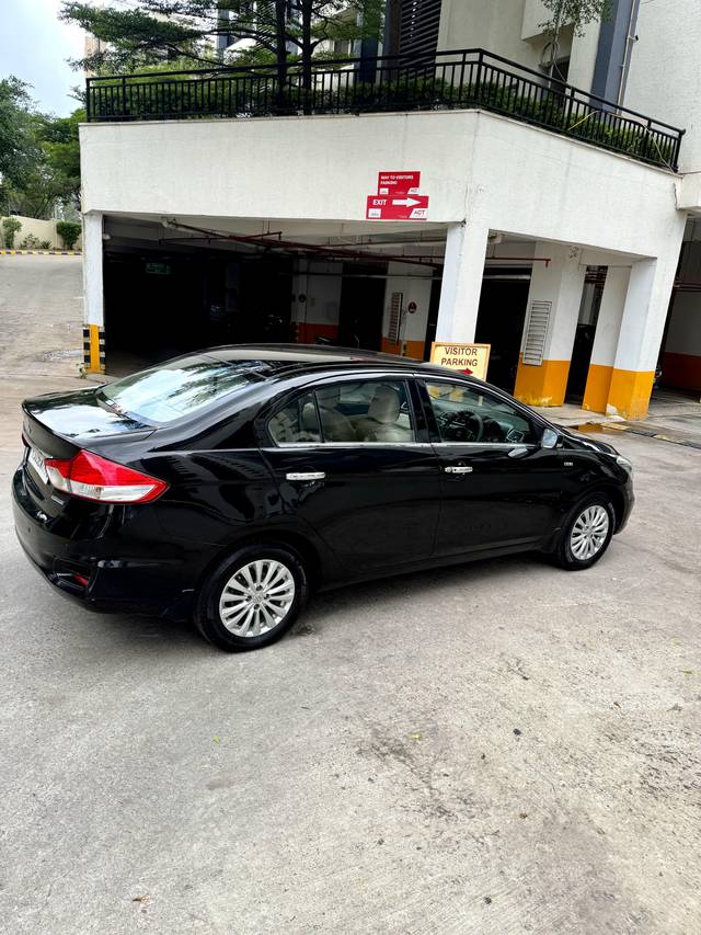 https://images10.gaadi.com/usedcar_image/4546956/original/processed_0bc576ab5b0ccb55b00438c52584de50.jpg?imwidth=6401