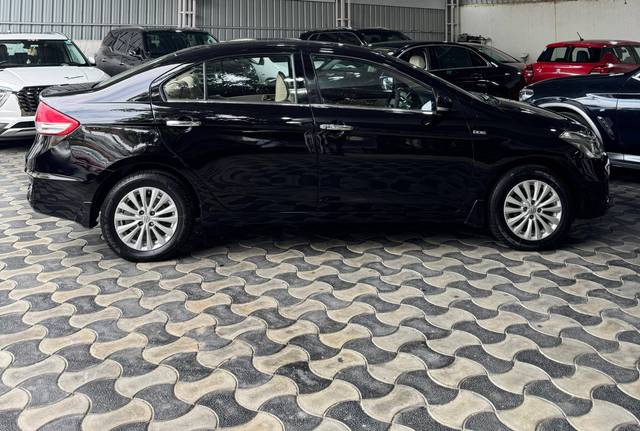 https://images10.gaadi.com/usedcar_image/4546956/original/processed_9cad044c72091e21ffc1eb2900290d91.jpg?imwidth=6401