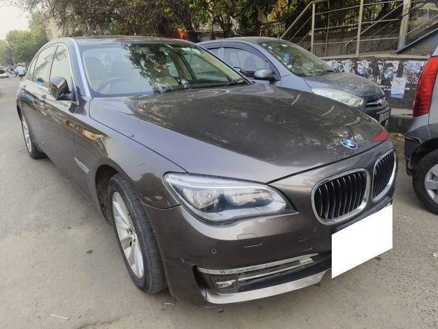 https://images10.gaadi.com/usedcar_image/4546964/original/processed_95297489e0eca1aa6ea4d090523e0d2f.jpg?imwidth=6402