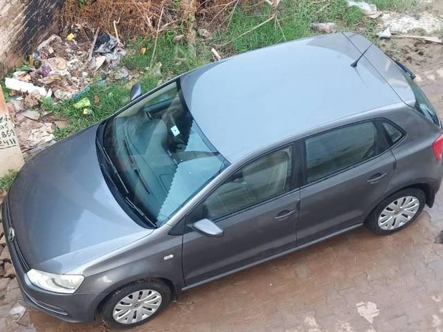 https://images10.gaadi.com/usedcar_image/4546983/original/processed_b8e8a421-37ca-424b-827a-13a606bab118.jpg?imwidth=6402