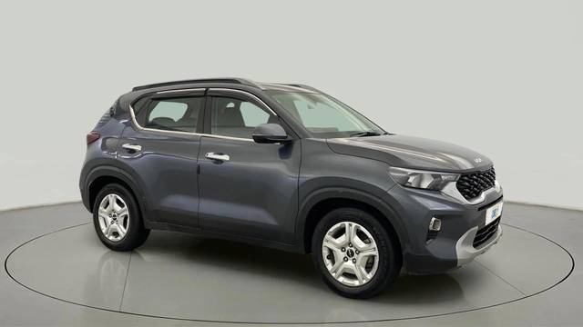 https://images10.gaadi.com/usedcar_image/4546991/original/553f8a6104cf47806a808b660fd74349.jpg?imwidth=6400