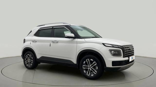 https://images10.gaadi.com/usedcar_image/4546995/original/4fbb9522a65721d6b0d874edec56e8a2.jpg?imwidth=6400