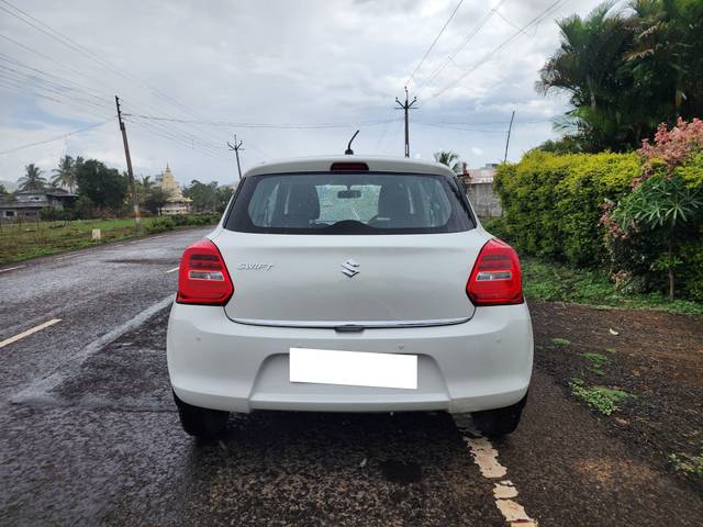 https://images10.gaadi.com/usedcar_image/4547009/original/processed_e087e62a9e72faf619fefdc187dc73d3.jpg?imwidth=6402