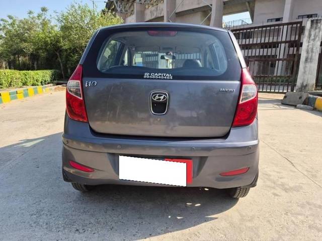 https://images10.gaadi.com/usedcar_image/4547027/original/processed_355efaf7b5bb38f1c31254cd72d11181.jpg?imwidth=6402