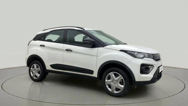 https://images10.gaadi.com/usedcar_image/4547041/original/2ca091e3d45c94a484f0b622841d6ca2.jpg?imwidth=6400