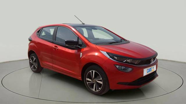 https://images10.gaadi.com/usedcar_image/4547048/original/1490b13ba8ec99de5a7aa1dacd9e57d2.jpg?imwidth=6400