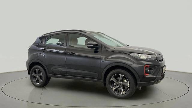 https://images10.gaadi.com/usedcar_image/4547050/original/77fe57f6a06eaaef1ea9437f0b749d64.jpg?imwidth=6400