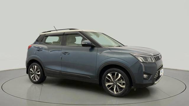 https://images10.gaadi.com/usedcar_image/4547056/original/8c96d9a54e2ff1551145cbaff2e1262b.jpg?imwidth=6400