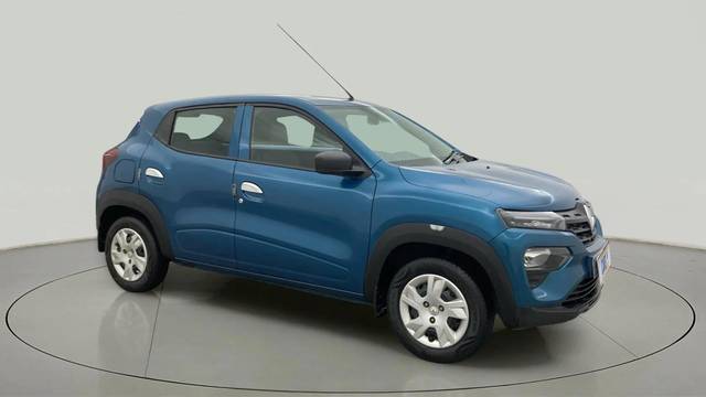 https://images10.gaadi.com/usedcar_image/4547060/original/25d55209134fb620f33e498aac767f3f.jpg?imwidth=6400