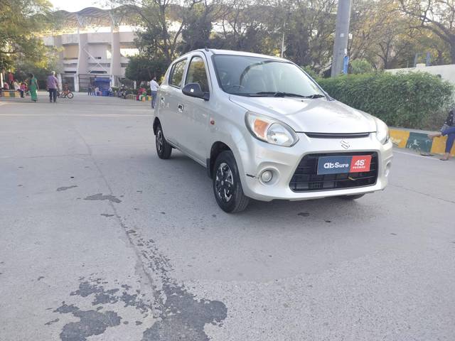 https://images10.gaadi.com/usedcar_image/4547061/original/processed_a860ffe7090e22f5d540534cec46601b.jpg?imwidth=6400