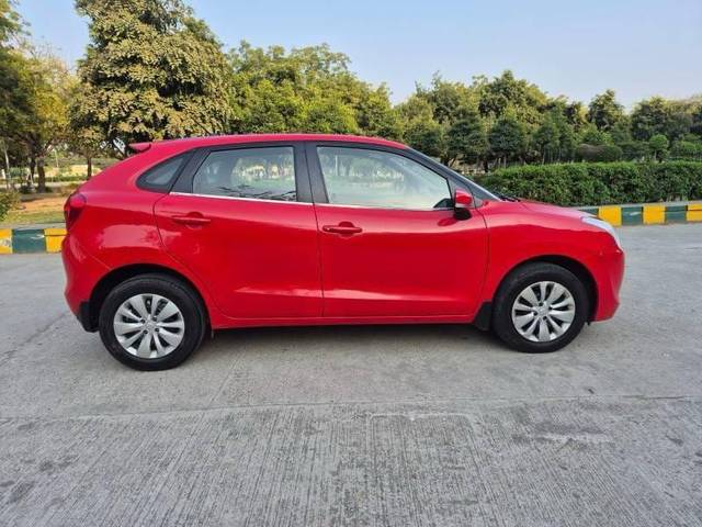 https://images10.gaadi.com/usedcar_image/4547077/original/734356d53f143727ea248bcdc07b15cc.jpg?imwidth=6401