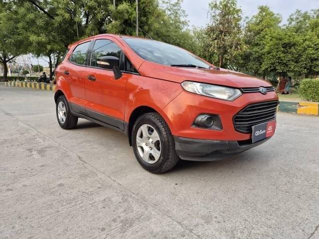 https://images10.gaadi.com/usedcar_image/4547109/original/processed_59d2b61c1ffdd6e1d1cb6684eb256d27.jpg?imwidth=6400