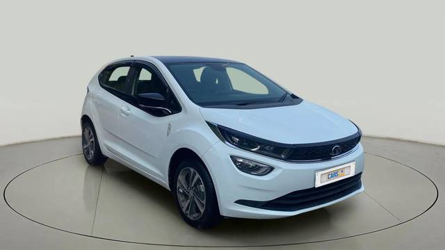 https://images10.gaadi.com/usedcar_image/4547120/original/c41e4ebd6ea9e73088c0ab2087256c47.jpg?imwidth=6400