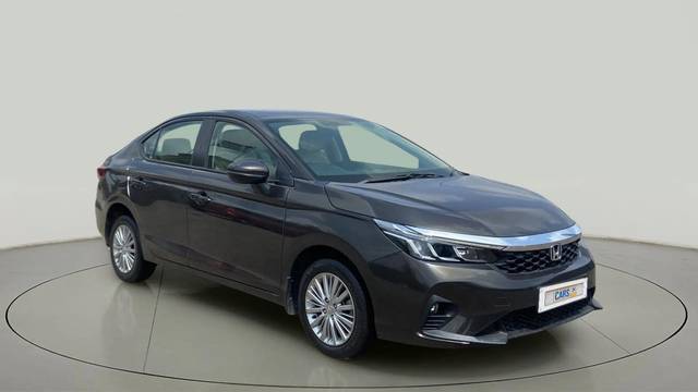 https://images10.gaadi.com/usedcar_image/4547144/original/1a201461669078988124ecd7f2e76a89.jpg?imwidth=6400