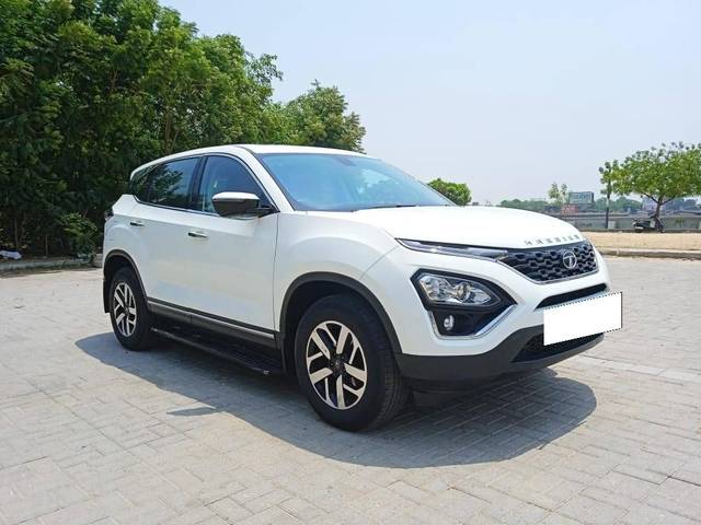 https://images10.gaadi.com/usedcar_image/4547181/original/processed_a57463ea6709cdc89285c6c3f3b961e6.jpg?imwidth=6400