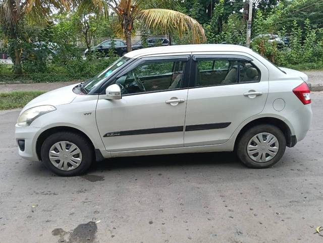 https://images10.gaadi.com/usedcar_image/4547199/original/processed_91674ab517f38341278dfe14e4b987b7.jpg?imwidth=6402