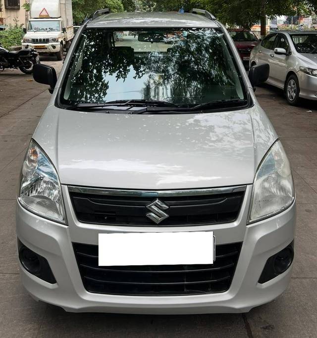 https://images10.gaadi.com/usedcar_image/4547202/original/processed_a3092894c950c9e4d77a4aaf75c5cc1b.jpg?imwidth=6400