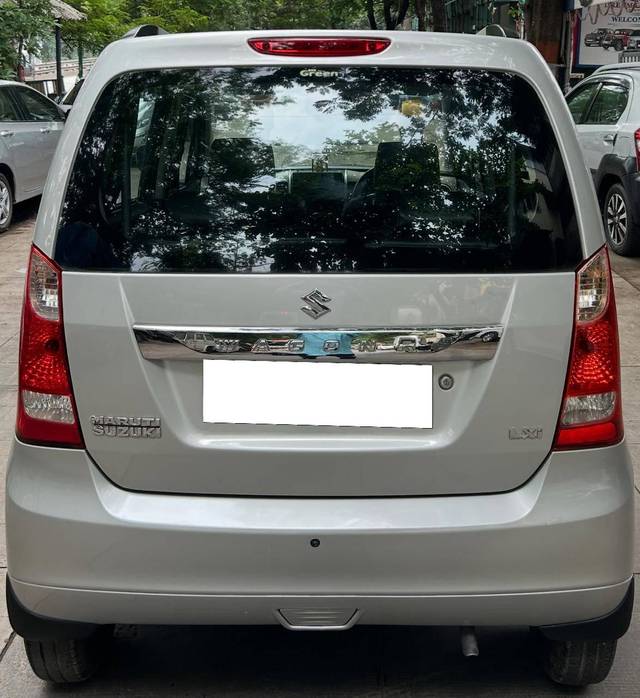 https://images10.gaadi.com/usedcar_image/4547202/original/processed_a611b536834819cf2878da74643b709c.jpg?imwidth=6401