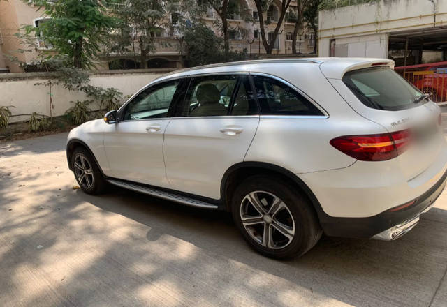 https://images10.gaadi.com/usedcar_image/4547214/original/dafa49fb-9b34-41aa-b4d2-2dcd0fbfae74.?imwidth=6401