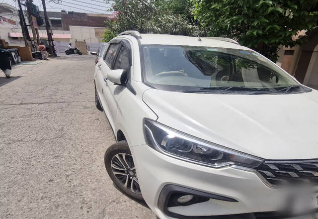 https://images10.gaadi.com/usedcar_image/4547223/original/376d5e21-7e7c-440f-9c14-1dcb09f98116.?imwidth=6400