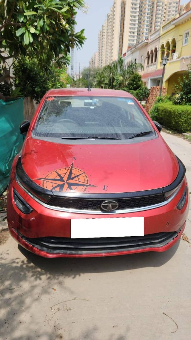https://images10.gaadi.com/usedcar_image/4547242/original/processed_0a73d45c-679e-4515-af00-4de8867feae0.jpg?imwidth=6401