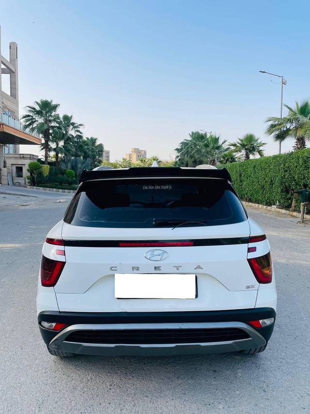 https://images10.gaadi.com/usedcar_image/4547292/original/processed_c39be669b78bd69ce00decaab71ae804.jpg?imwidth=6402