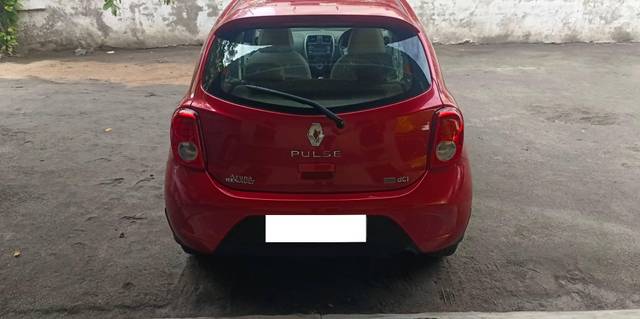 https://images10.gaadi.com/usedcar_image/4547300/original/processed_5ab62a7a53c068741155e6881981d754.jpg?imwidth=6401