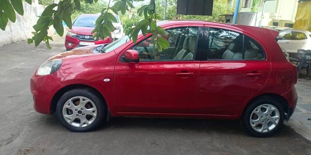 https://images10.gaadi.com/usedcar_image/4547300/original/processed_e3541c7667ea7241ce44b0d8de069ea3.jpg?imwidth=6402