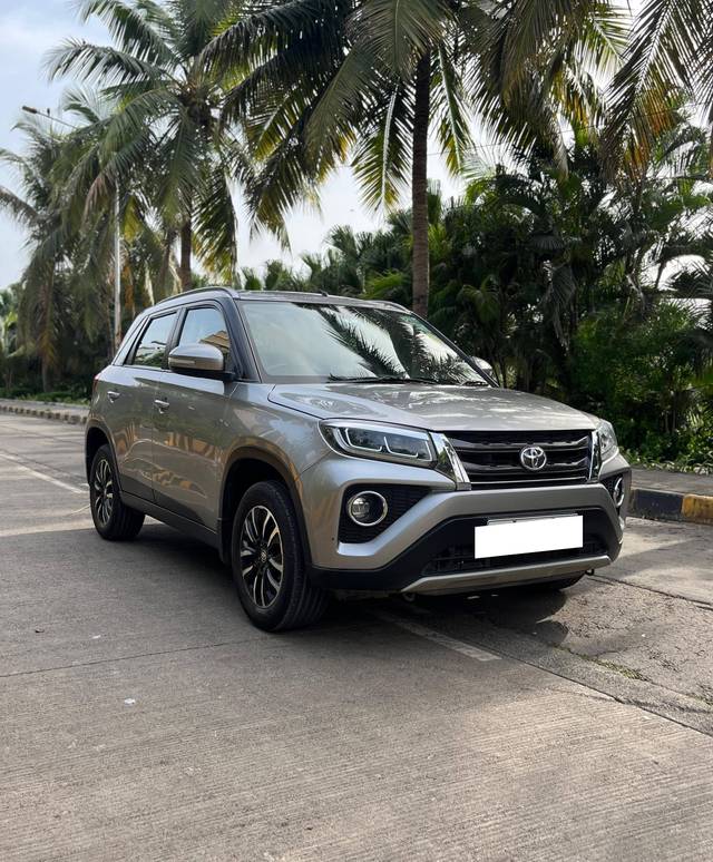 https://images10.gaadi.com/usedcar_image/4547326/original/processed_76a010b8ca6077b946c1b029359e2a40.jpeg?imwidth=6400