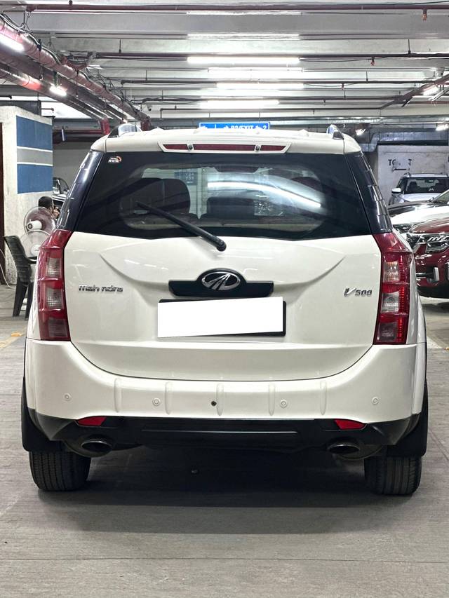 https://images10.gaadi.com/usedcar_image/4547331/original/processed_52922dc3de8b92e89f7ef53051b86402.jpg?imwidth=6401