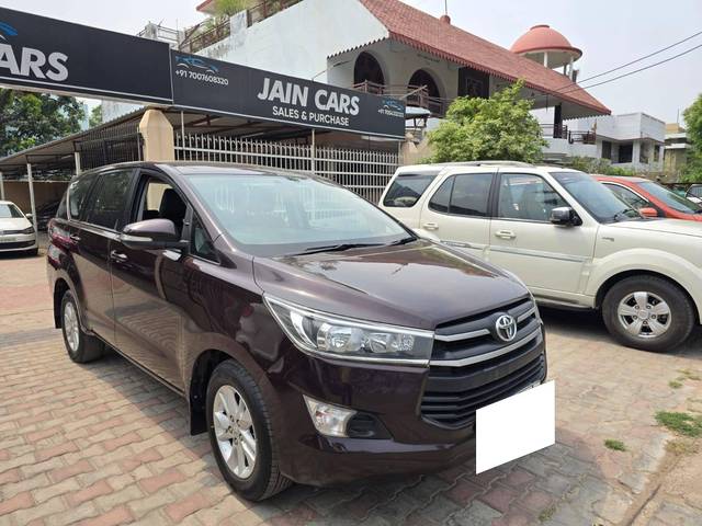 https://images10.gaadi.com/usedcar_image/4547335/original/processed_40644e6ea6e974ed5dc151f4de261d43.jpg?imwidth=6400