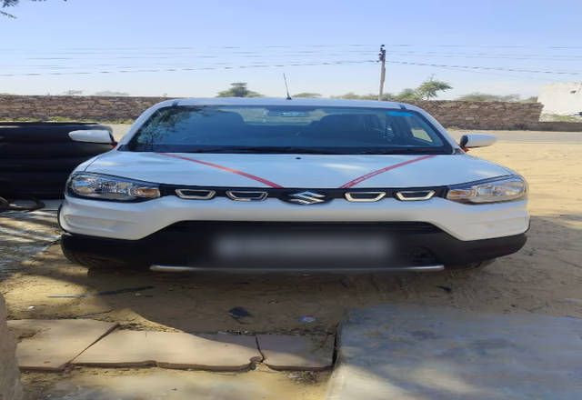 https://images10.gaadi.com/usedcar_image/4547375/original/281f1c49-7c6a-49c2-9b6c-6078a166393f.?imwidth=6402