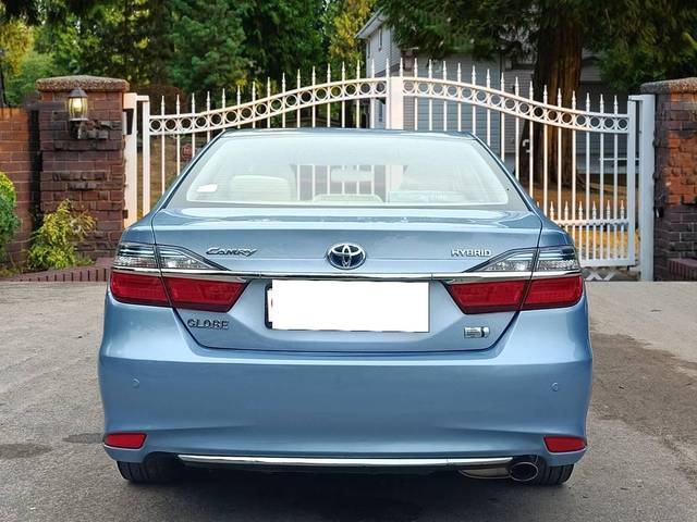 https://images10.gaadi.com/usedcar_image/4547394/original/processed_2fd092e98b1ea56dfc7231cafcd6a6bc.jpg?imwidth=6402