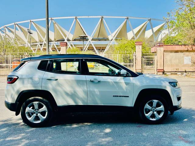 https://images10.gaadi.com/usedcar_image/4547399/original/bb3ce202b1155f13673be3c9dd316398.jpg?imwidth=6401