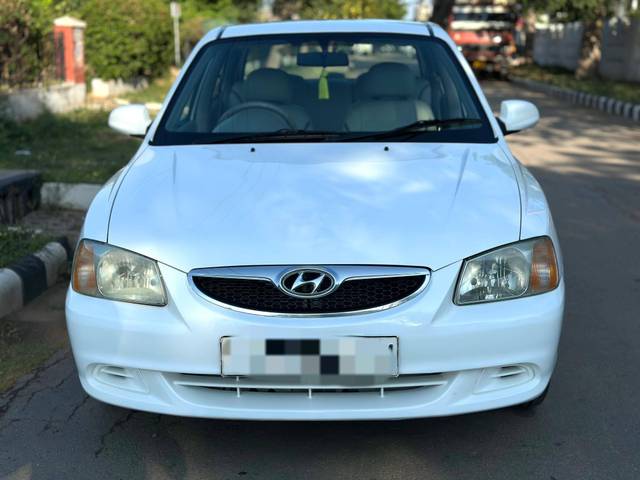 https://images10.gaadi.com/usedcar_image/4547402/original/processed_660d76d3f2491c62229278c415c50662.jpg?imwidth=6400