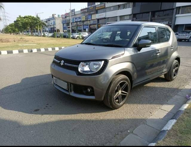 https://images10.gaadi.com/usedcar_image/4547409/original/processed_344944f243d3da254fc0d9d9141deea1.jpg?imwidth=6400