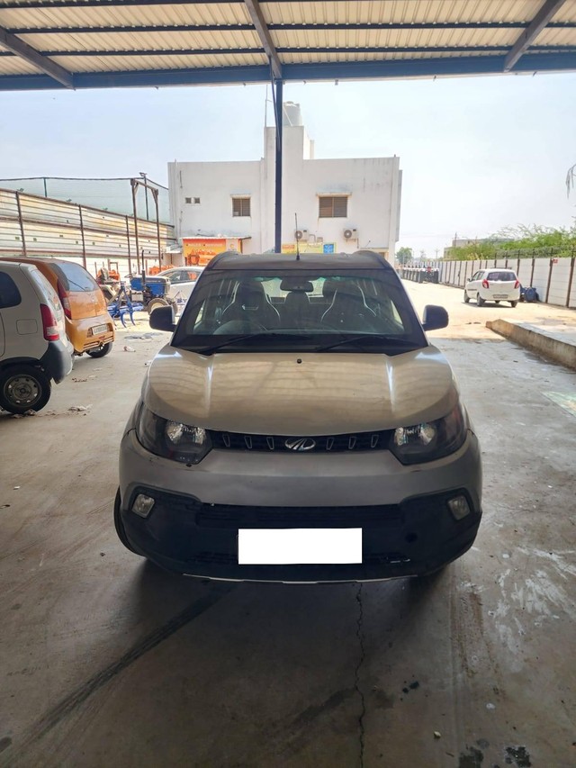 Second-hand 2017 Mahindra KUV 100 NXT G80 K8 for sale in Sabarkantha-3