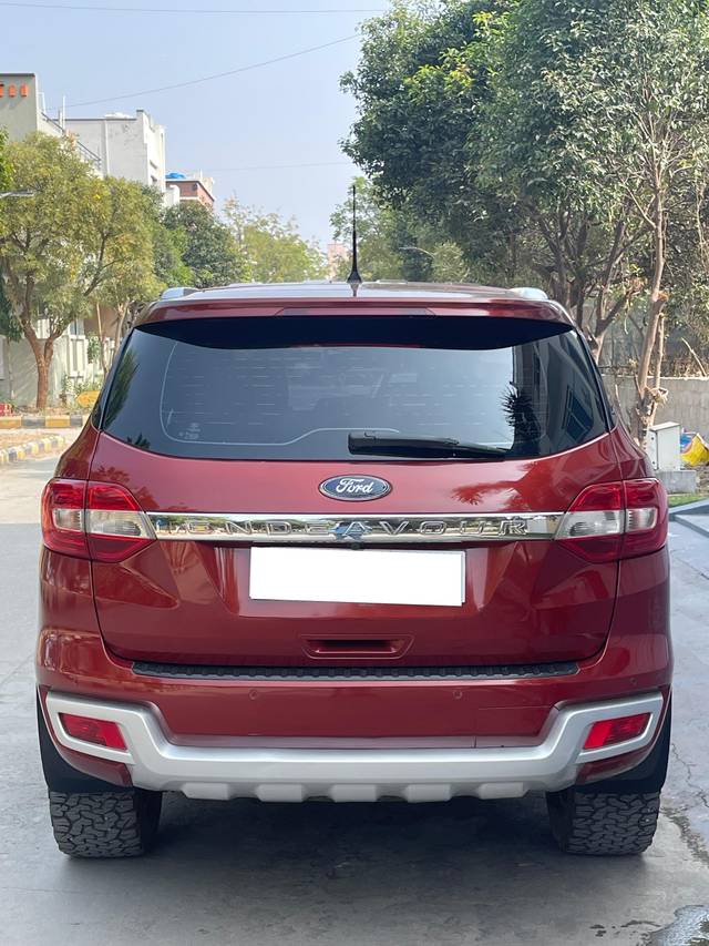 https://images10.gaadi.com/usedcar_image/4547434/original/processed_5d75080672e038971767d925d1cf65fe.jpg?imwidth=6402